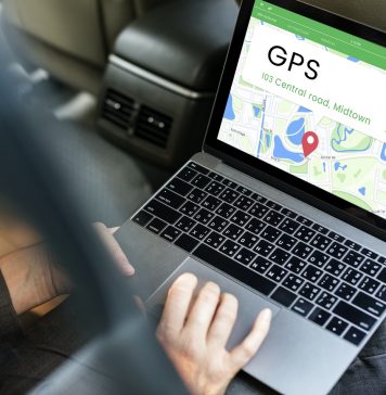 Benefits of Installing a Vehicle Tracking Device