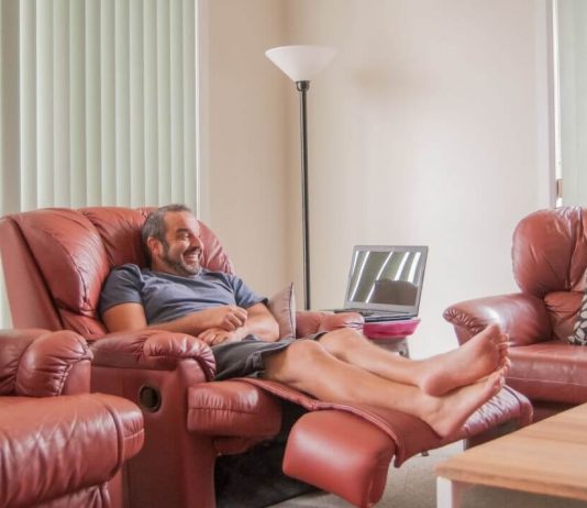Things to Consider before Buying a Recliner Chair